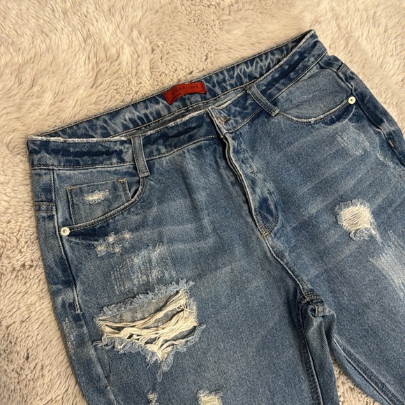 Signature8 Denim Distressed Raw Boyfriend Jeans - Picture 5 of 8